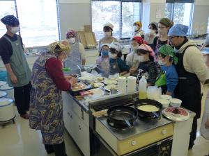 親子でクリスマス料理教室　～手作りピザでパーティ～