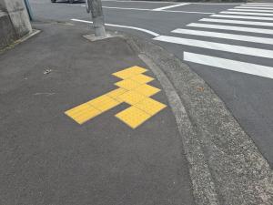 点字ブロックの写真