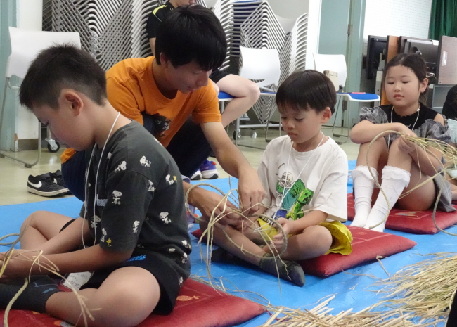 筑波大学附属坂戸高校わらじ作り
