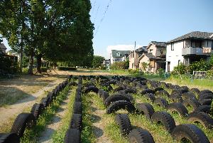 鶴舞緑地（タイヤ公園）の画像